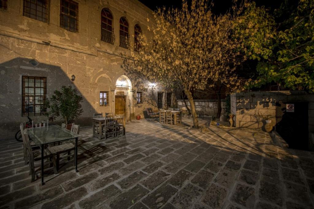 Kapadokya Ihlara Konaklari Antik Gelveri Konagi Guzelyurt Exterior photo